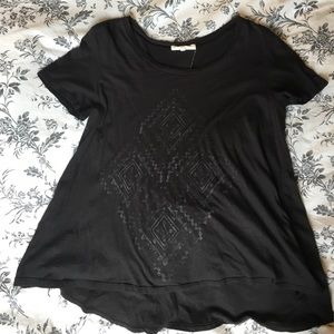 UO Black Flowy Top with Faded Geometric Print