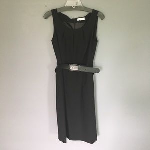 Sleeveless sheath dress