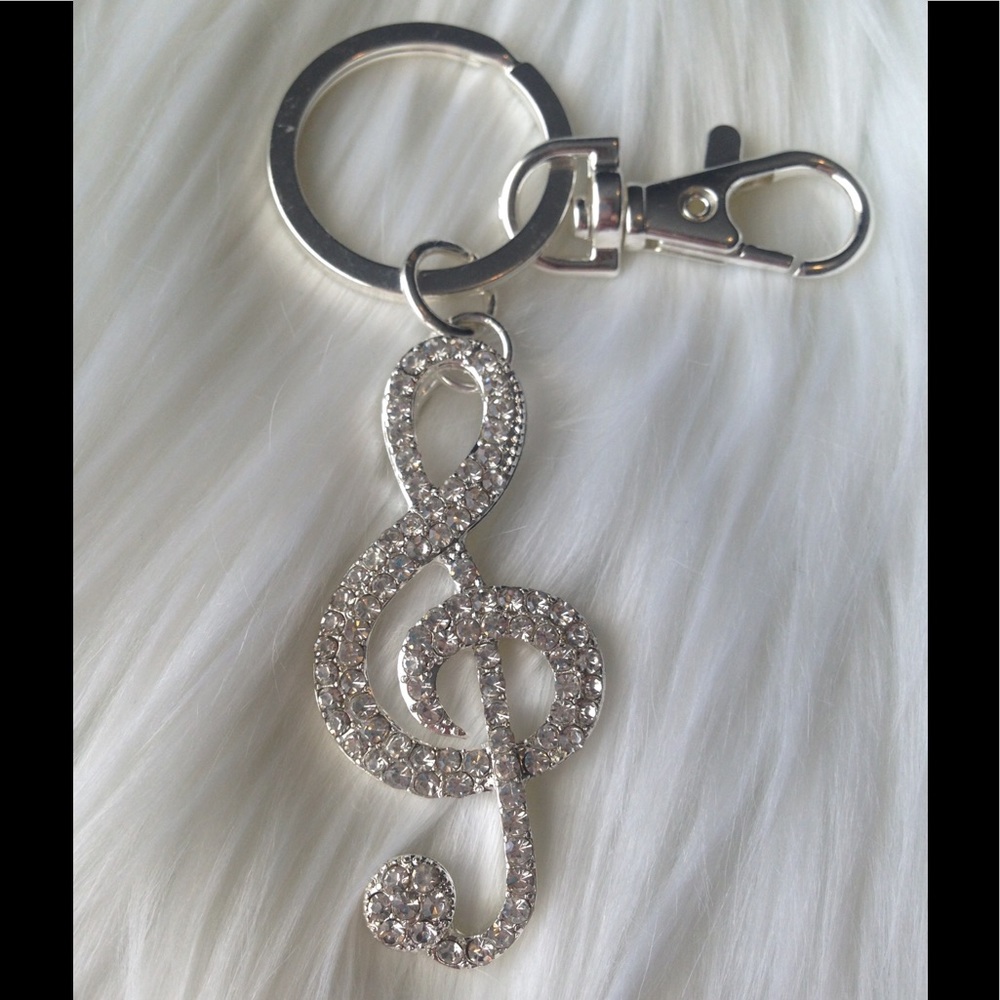 🌹 MUSIC SYMBOL KEY CHAIN/ BAG CHARM