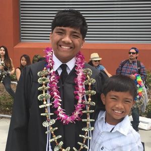 Meet your Posher, Ninay