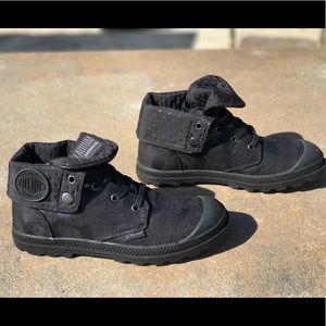 Palladium Boots - Women's size 7