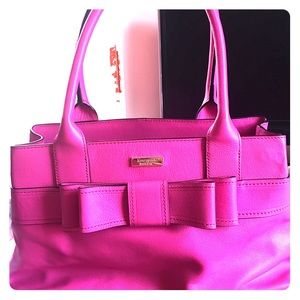Kate Spade ♠️,fucsia bag, very nice/good condition