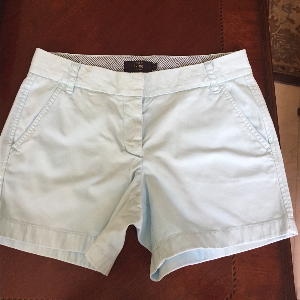 LIGHT BLUE J-Crew 5" classic chino shorts
