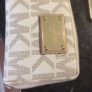 Michael Kors wallet