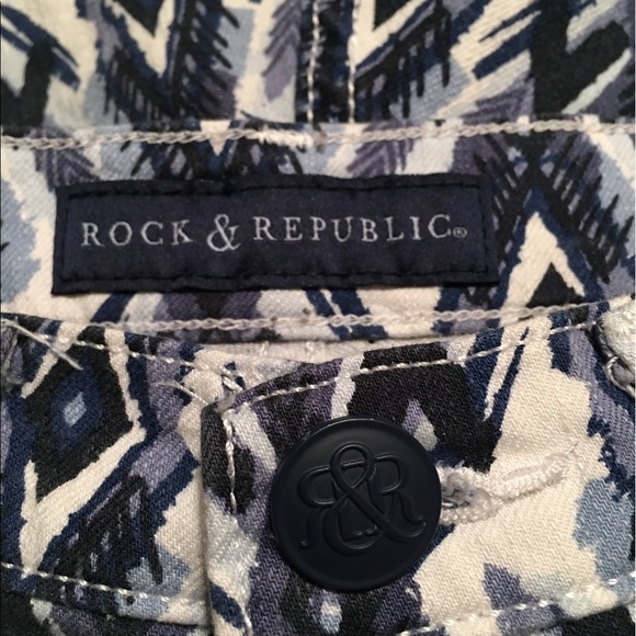 *Final Price* Rock & Republic Denim Shorts Frayed - Picture 3 of 5
