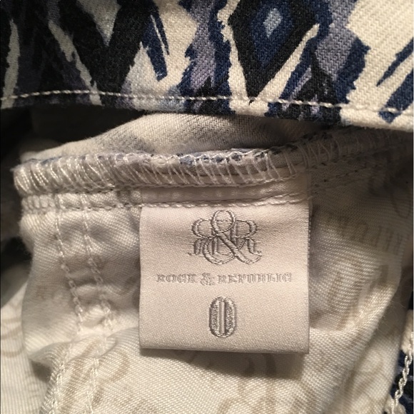 *Final Price* Rock & Republic Denim Shorts Frayed - Picture 4 of 5