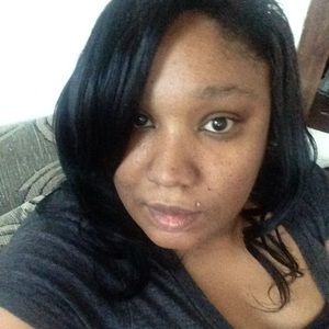 Meet your Posher, Renee
