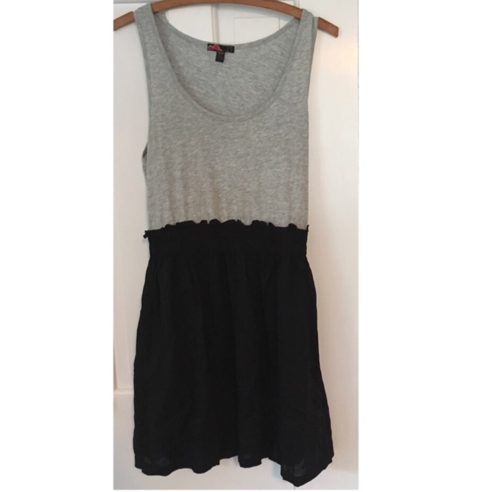 Forever21 scoop neck tank dress size M