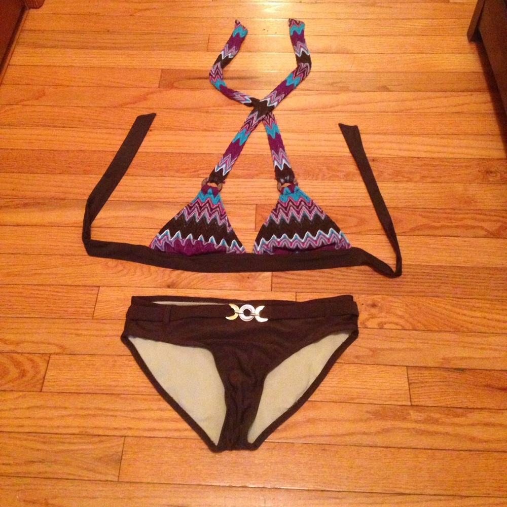 2 piece bathing suit 👙