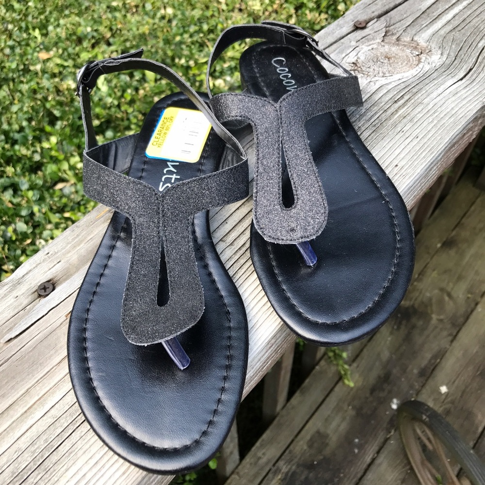 NWT - Coconuts Sandals