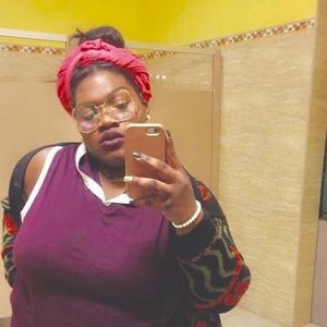 Meet your Posher, Jayy