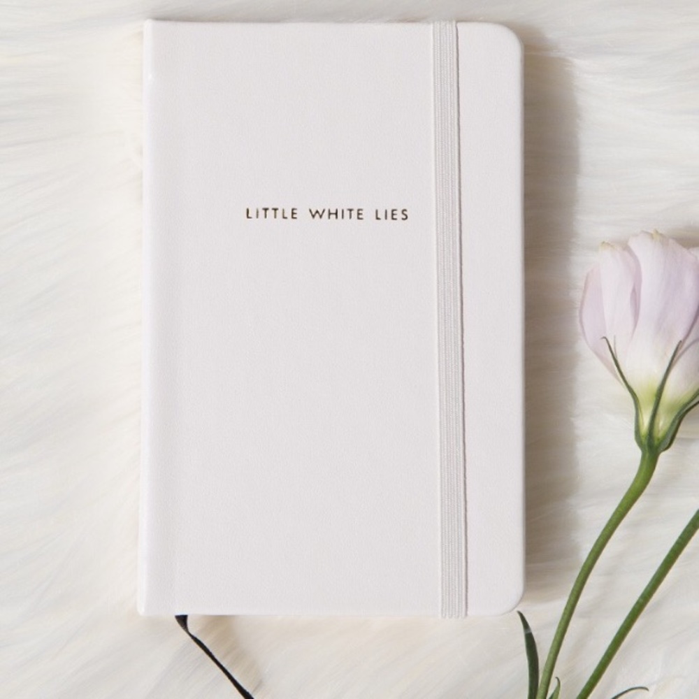 🎀 KATE SPADE Little White Lies Med Notebook NEW