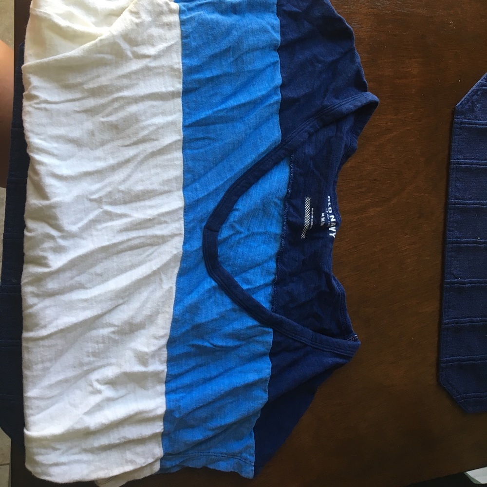 3 toned short sleeved shirt