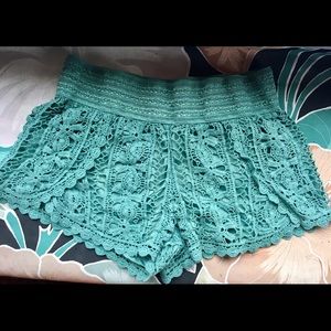 Charlotte Russe lace teal shorts