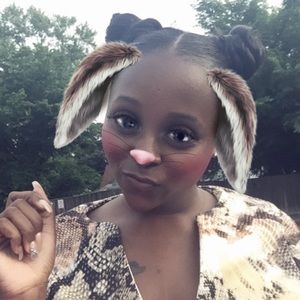 Meet your Posher, Robyanna
