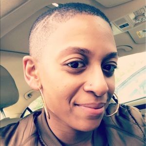 Meet your Posher, Robyn