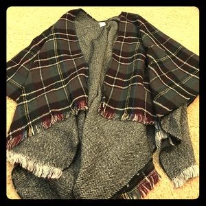 Reversible poncho wrap