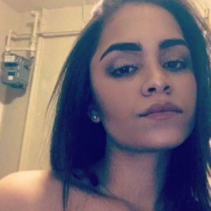 Meet your Posher, Darihana