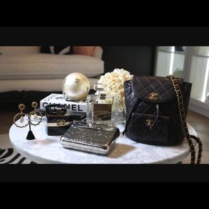 Meet your Posher, Ly