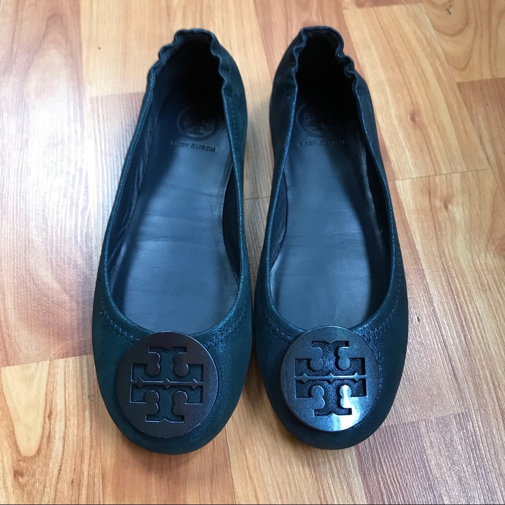 Minnie travel flats in metallic blue
