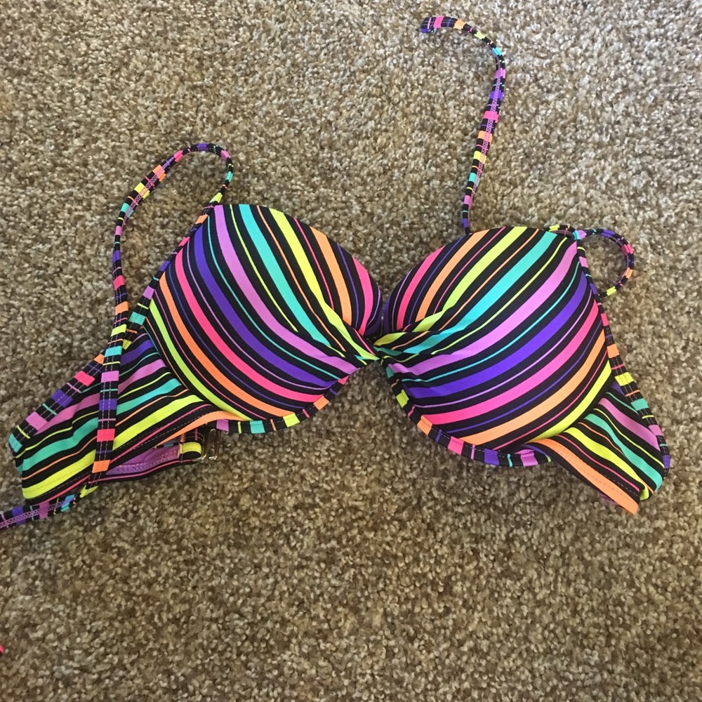 Bikini top
