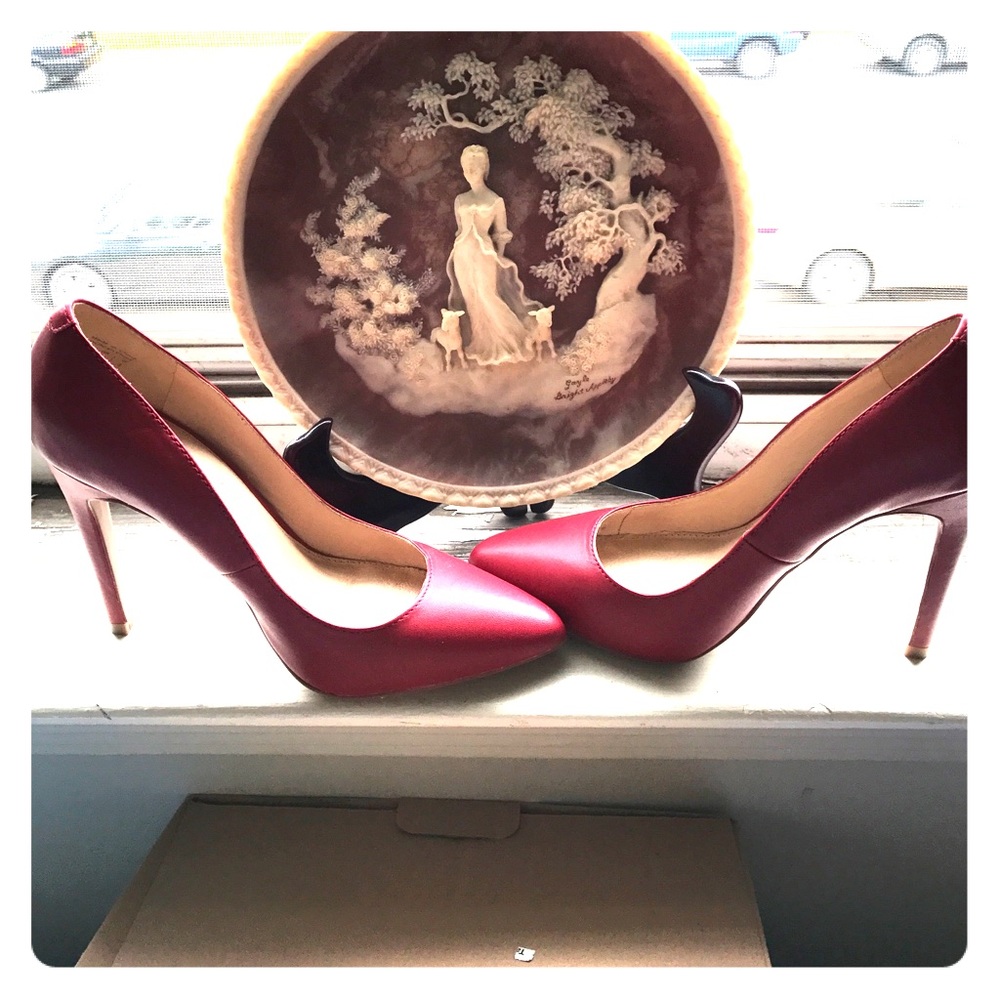 New red shoes