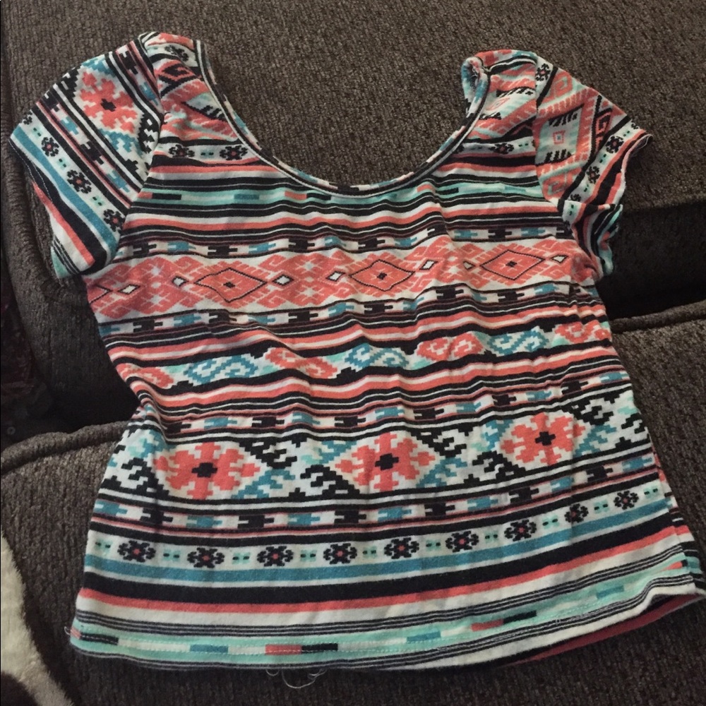 Aztec crop top size small