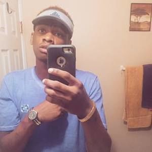 Meet your Posher, Emmanuel