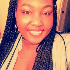 Meet your Posher, Alese