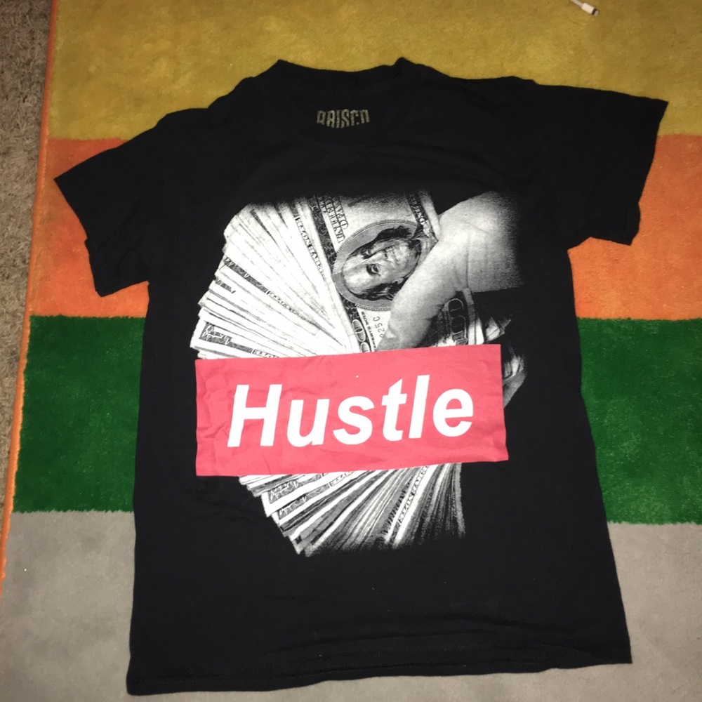 HOLD❗️Final sale 💥Hustle t shirt