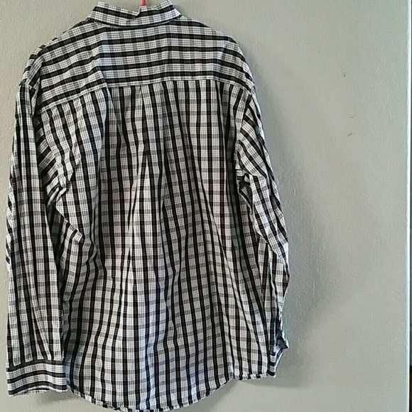 Long sleeve 20X Wrangler button down - Picture 3 of 3