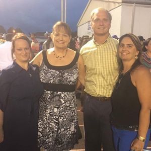 Meet your Posher, Billie