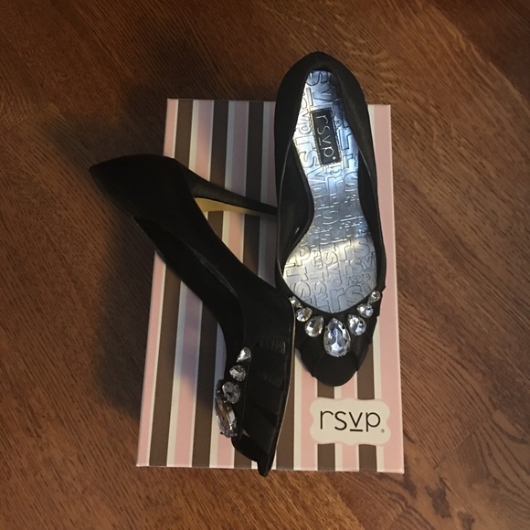 RSVP Lily Black Satin - Picture 1 of 2