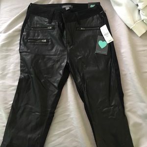 Kendall and Kylie jeans