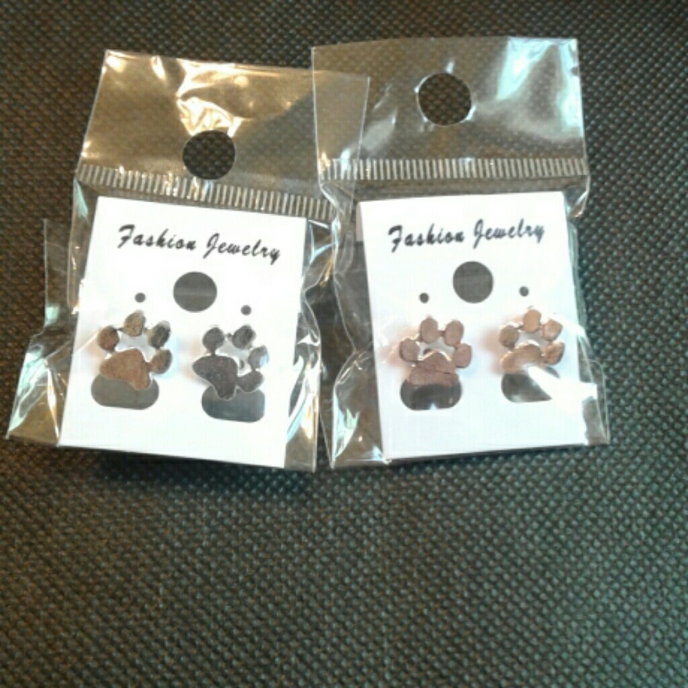 Paw print earrings