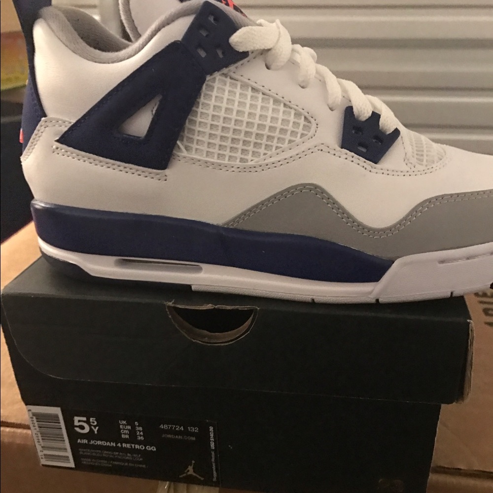 Retro 4 Jordans
