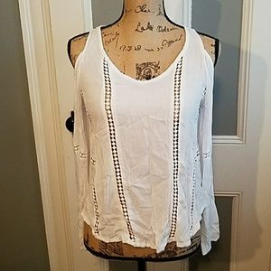 Rue 21 cold shoulder top