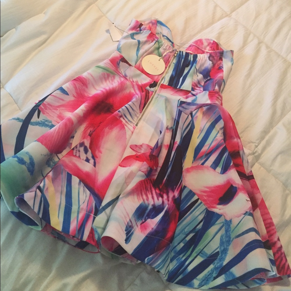 Luxxel Strapless Multi Color Mini Dress - Picture 2 of 2