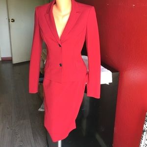 Kalvin Klein hot red suit