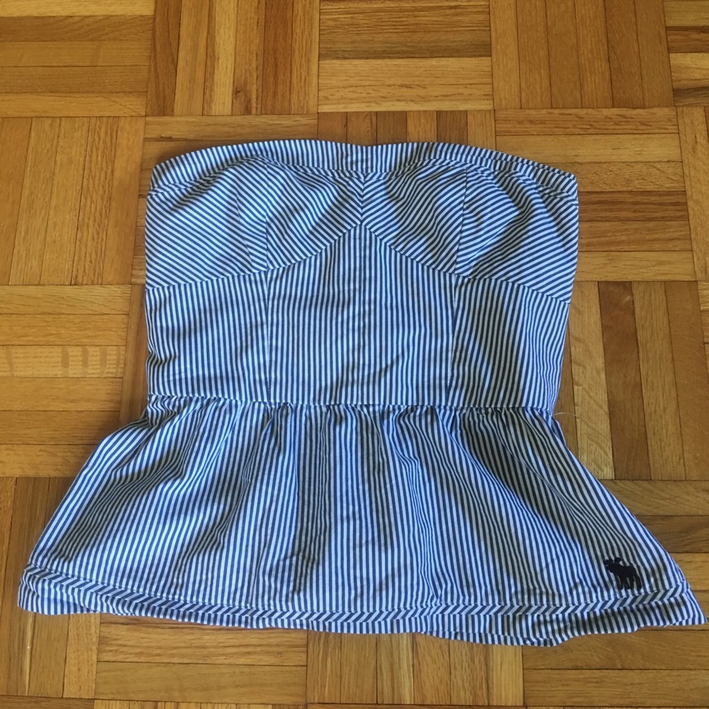 Abercrombie and Fitch Strapless Top