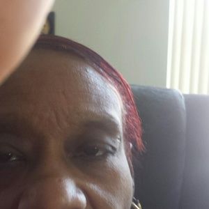 Meet your Posher, Debra