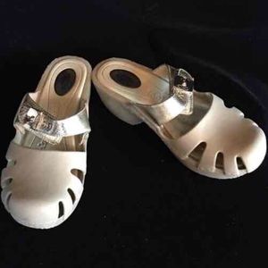 Dr. Scholl's Dance Clog Slides Cream & Gold Sz 8