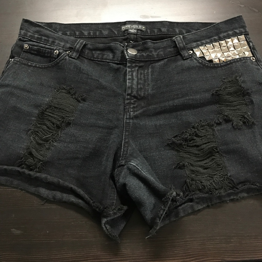 Forever 21 Plus Distressed Shorts