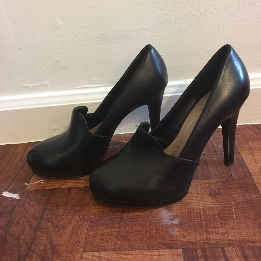 Franco Sarto black heel