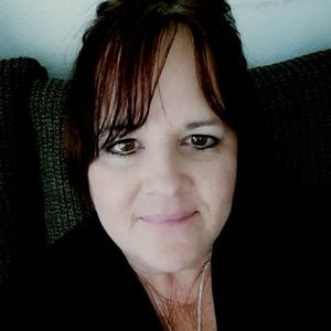 Meet your Posher, Deanna