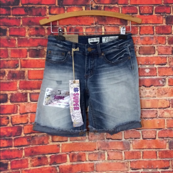 Indigo Rein Pants - Indigo rein women's Sz7 above the knee Jean shorts
