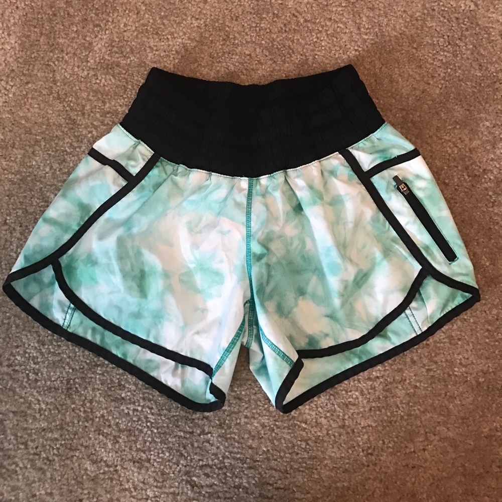 LuLu Lemon Shorts