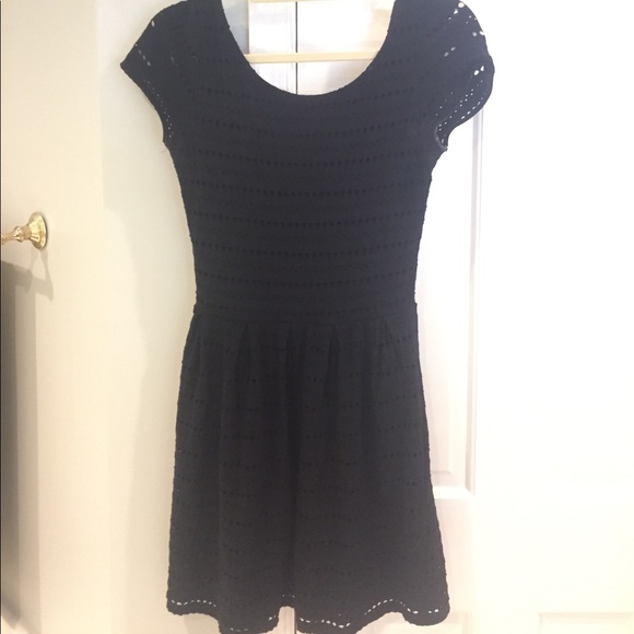 bloomingdales little black dress