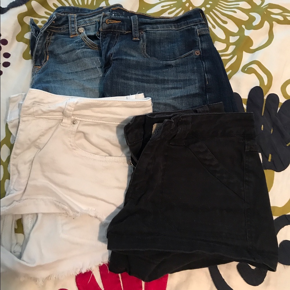 BUNDLE! Woman's Shorts