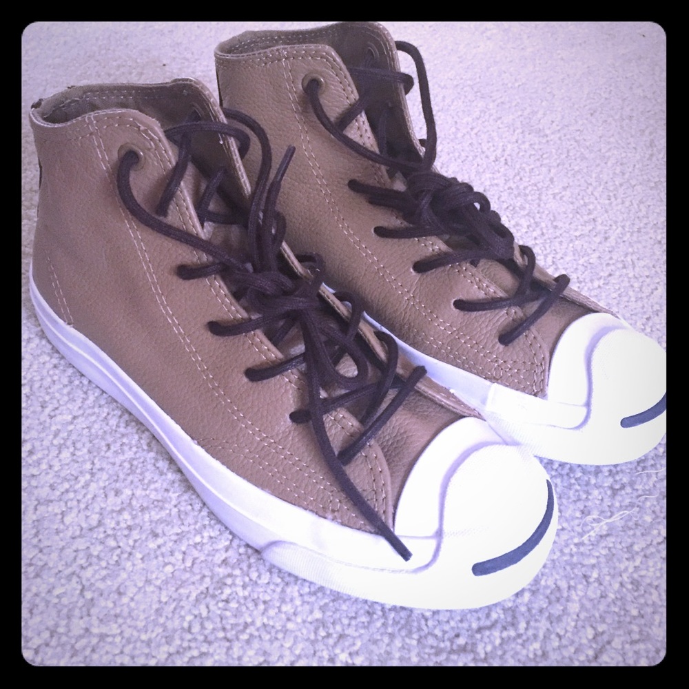 SOLD Jack Purcell leather mid converse